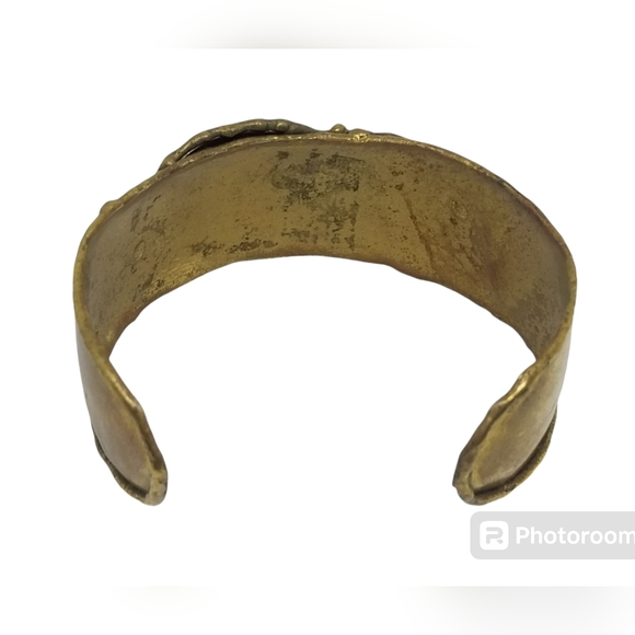 VINTAGE BRUTALIST STYLE ARTISAN MADE BRASS, COPPER & SILVER CUFF BRACELET - Picture 5 of 5